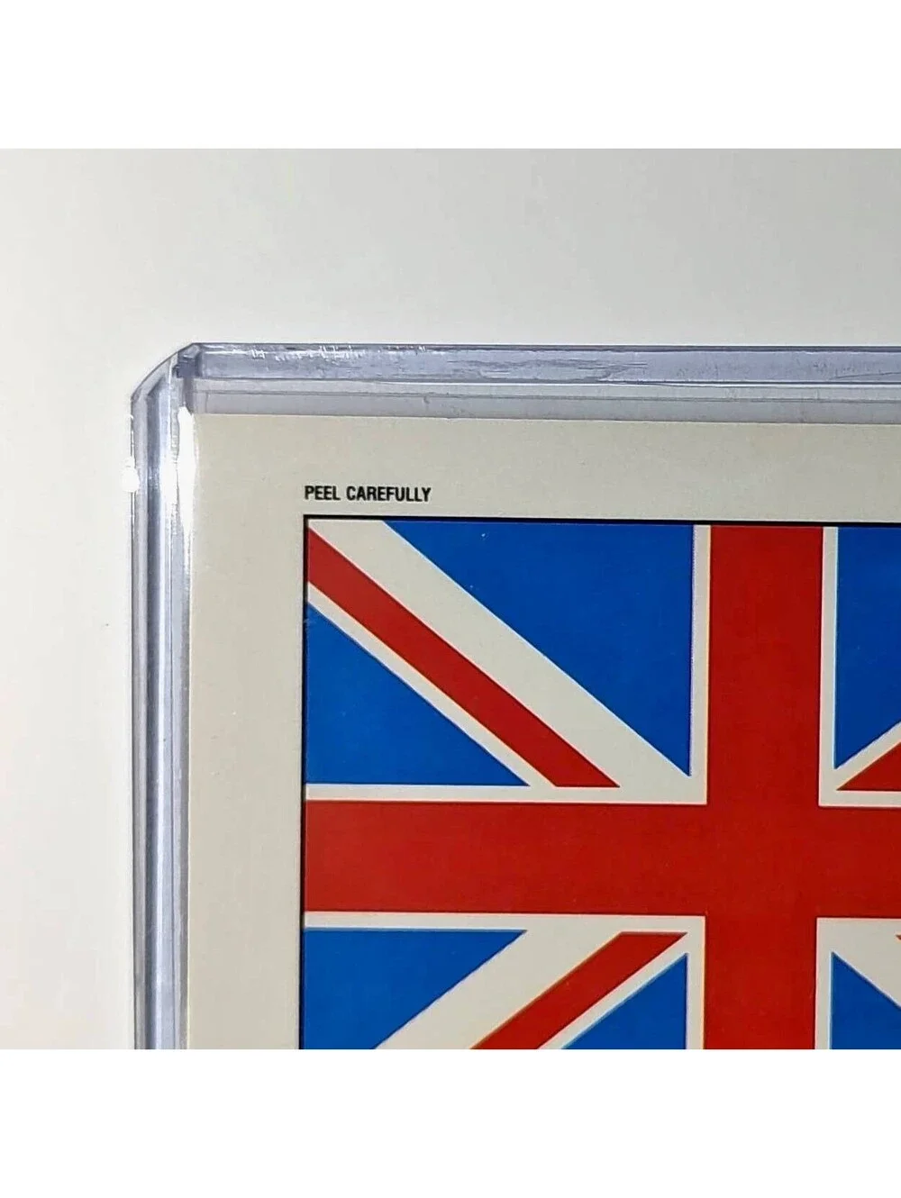 UK Flag 1991 Topps Desert Storm #24 Sticker Card